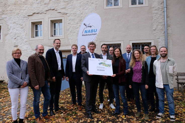 Gruppenfoto bei der Erweiterung der Station