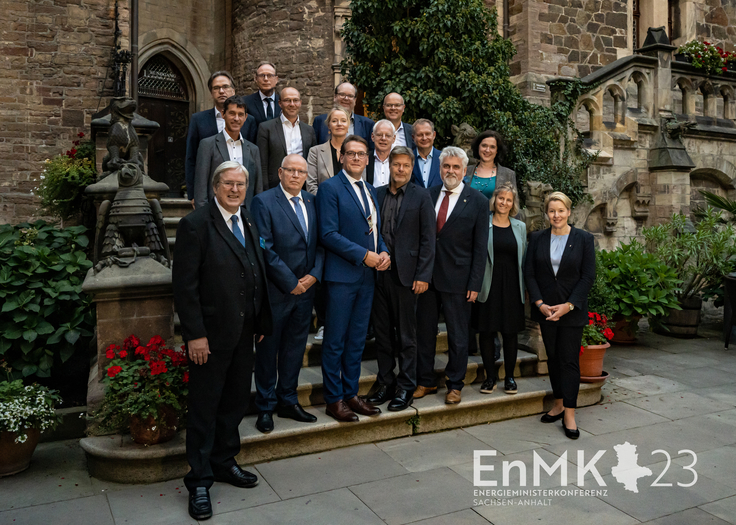 Gruppenbild aller Energieminister*innen