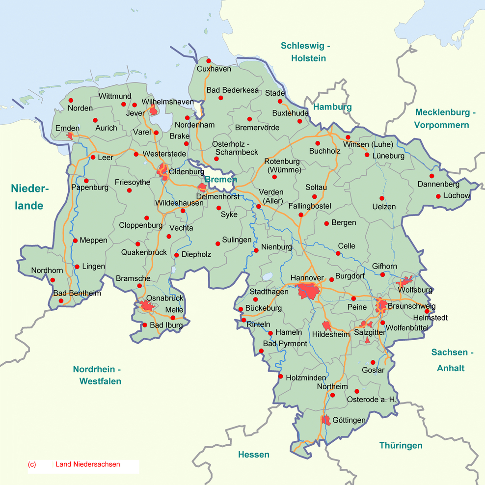 Karte des Landes Niedersachsen und angrenzenden Bundesländern, Städte sind eingezeichnet.